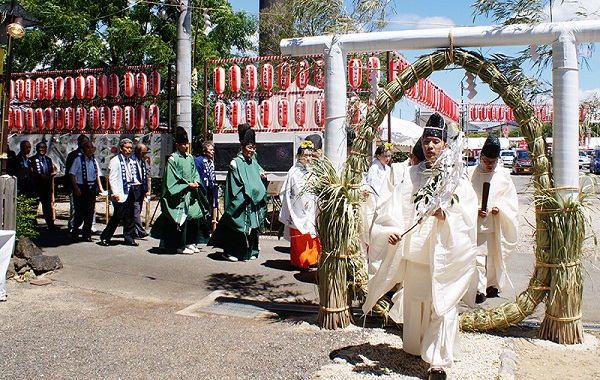 綱越神社　おんぱら祭